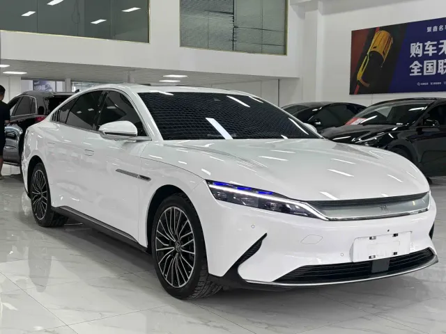 BYD Han — Фото автомобиля 3