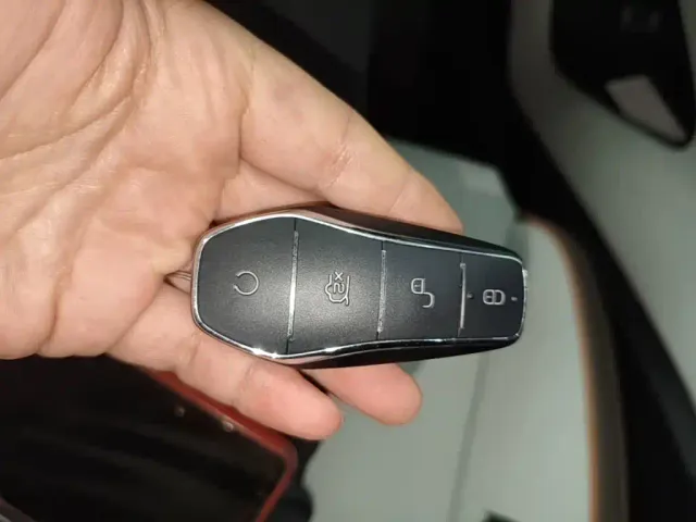 BYD Song Pro — Фото автомобиля 8