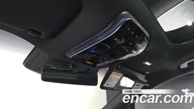Mercedes-Benz EQS — Фото автомобиля 16