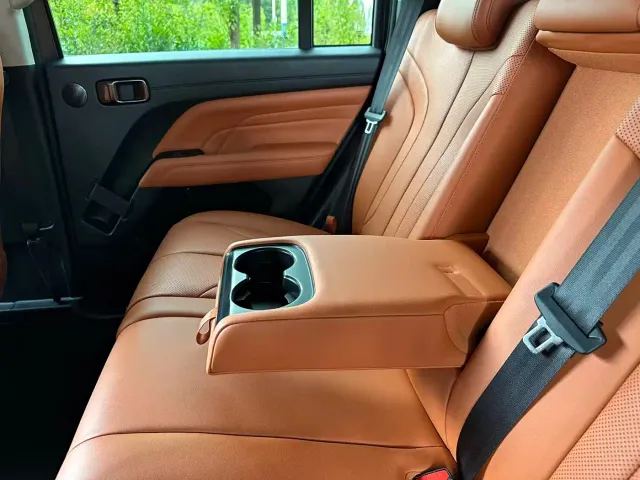 Haval H9 — Фото автомобиля 26