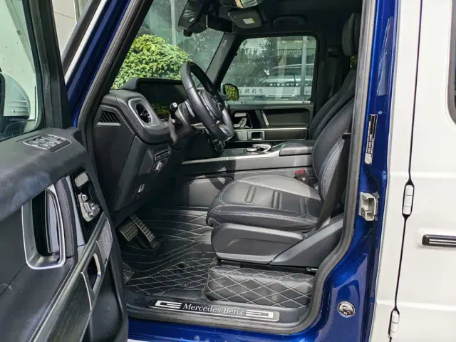 Mercedes-Benz G-Class — Фото автомобиля 4