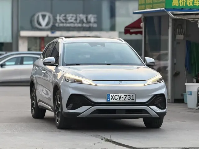 BYD Yuan PLUS — Фото автомобиля 3