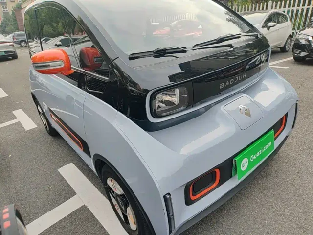 Baojun KiWi EV — Фото автомобиля 3