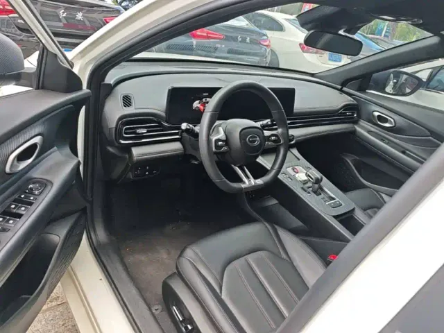 GAC Trumpchi Emkoo — Фото автомобиля 15