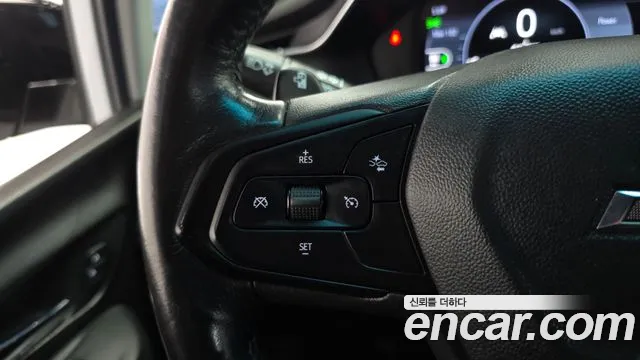 Chevrolet Bolt EV — Фото автомобиля 16
