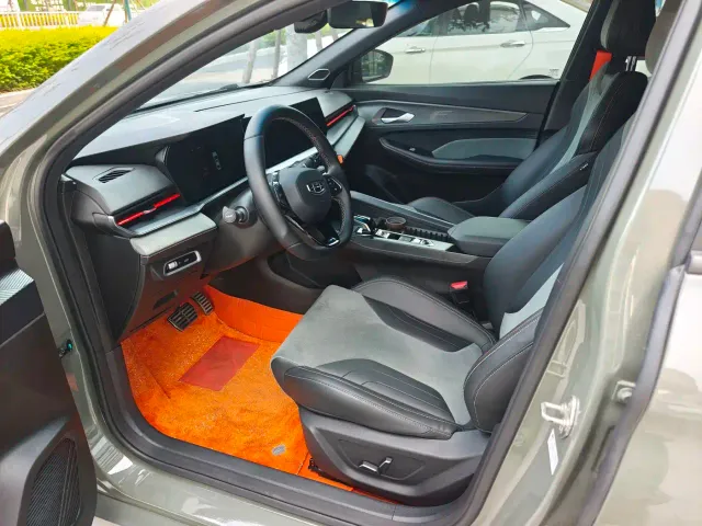 Geely Binrui — Фото автомобиля 7