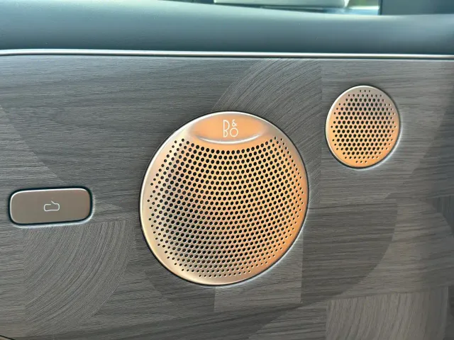 IM Motors LS8 — Фото автомобиля 14