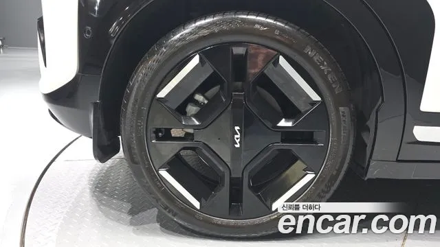 Kia EV3 — Фото автомобиля 5
