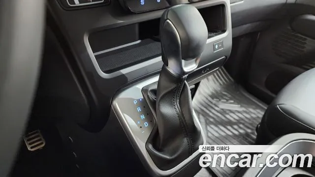 Hyundai Staria — Фото автомобиля 8