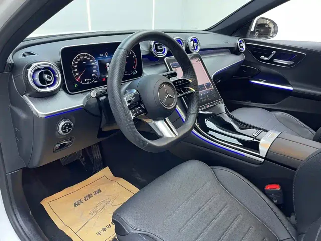 Mercedes-Benz C-Class — Фото автомобиля 11