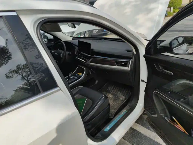 Haval H6 — Фото автомобиля 19