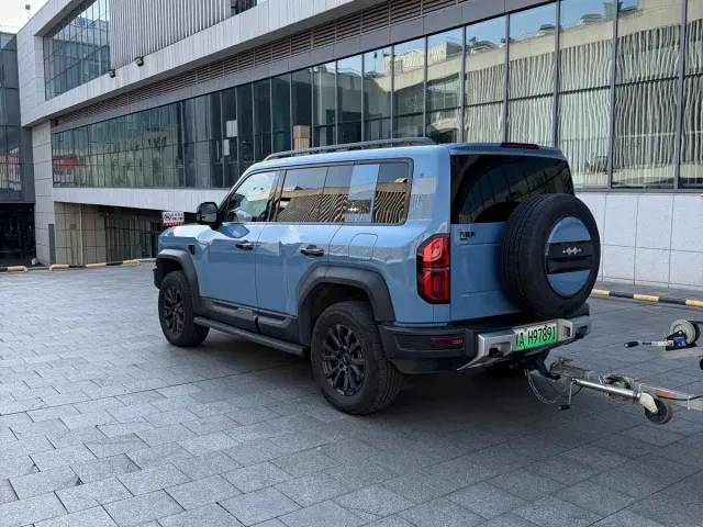 BYD FangChengBao Leopard 5 — Фото автомобиля 4