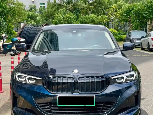 BMW i3 — Фото автомобиля 2