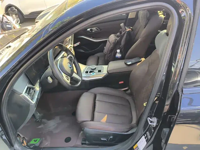 BMW i3 — Фото автомобиля 14