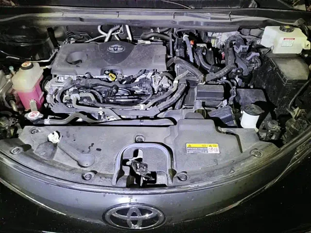 Toyota Sienna — Фото автомобиля 3