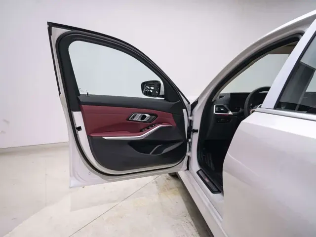 BMW i3 — Фото автомобиля 13