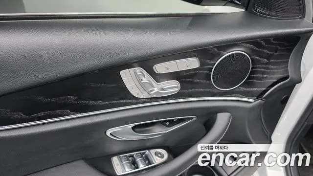 Mercedes-Benz E-Class W213 — Фото автомобиля 26