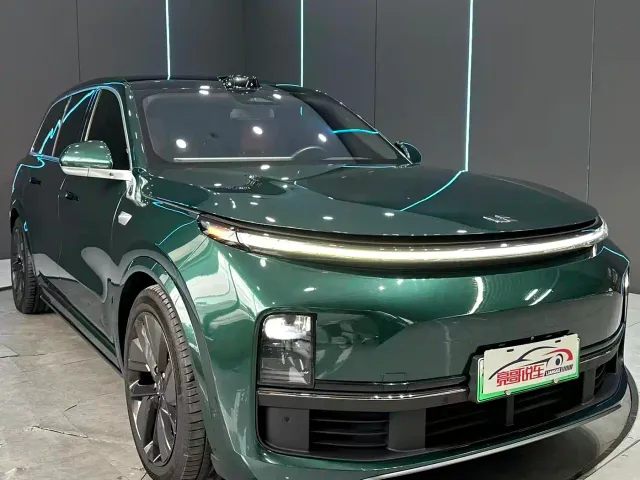 Li Auto L9 — Фото автомобиля 3