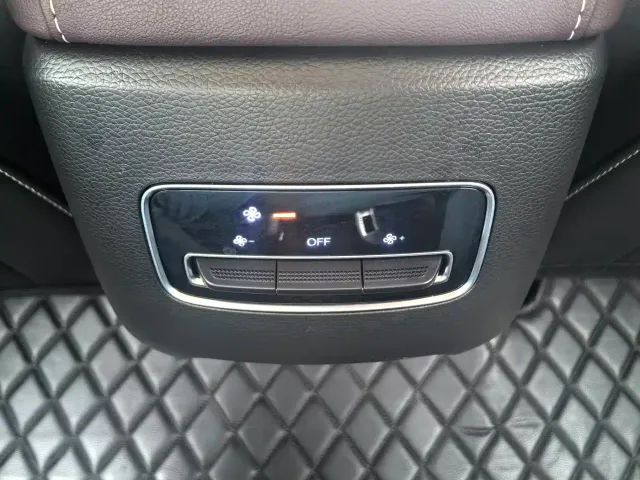 GAC Trumpchi M6 — Фото автомобиля 29
