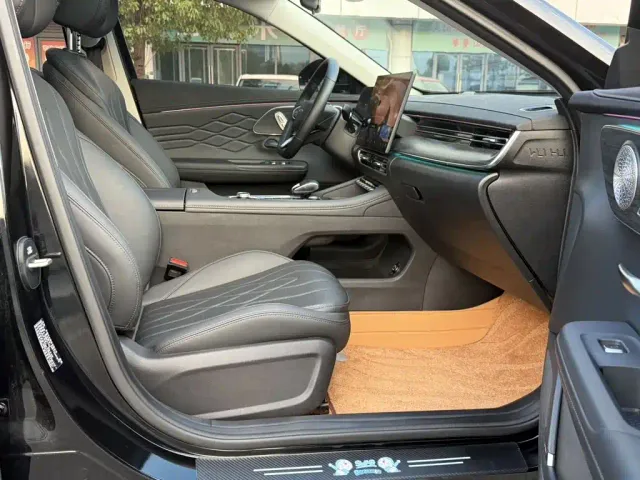 Chery Arrizo 8 PRO — Фото автомобиля 4