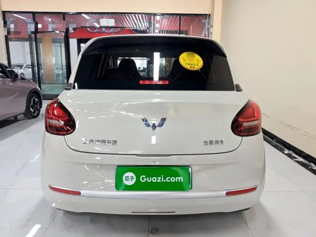 Wuling Bingo — Фото автомобиля 5