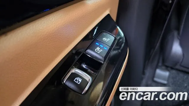 Kia Canival Carnival 4 поколение 9 мест Signature — Фото автомобиля 18