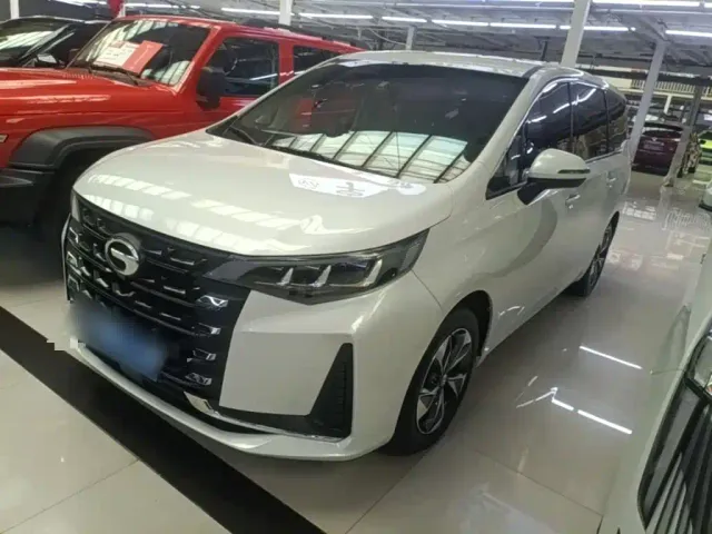 Фотография автомобиля — GAC Trumpchi M6