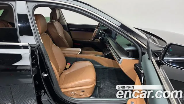 Hyundai Grandeur GN7 — Фото автомобиля 17