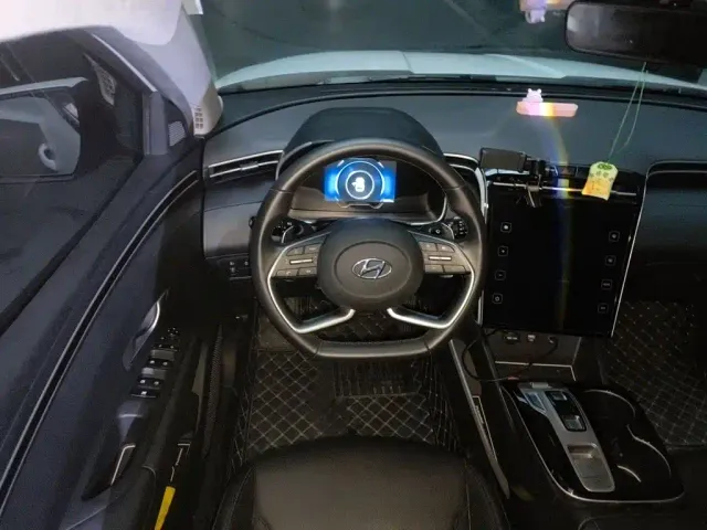 Hyundai Tucson — Фото автомобиля 11