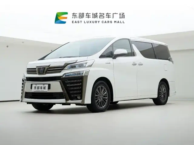Фотография автомобиля — Toyota Vellfire