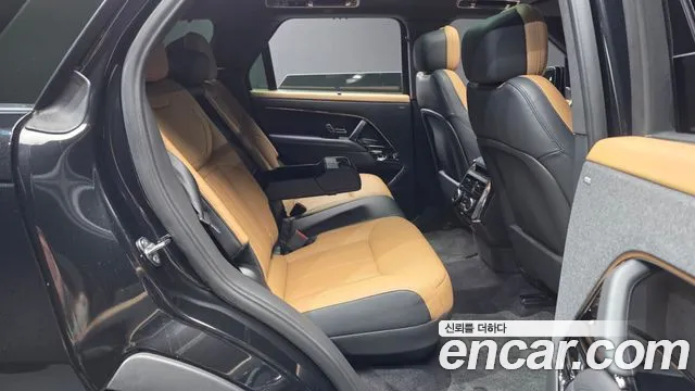 Land Rover Range Rover Sport Generation 3 — Фото автомобиля 12