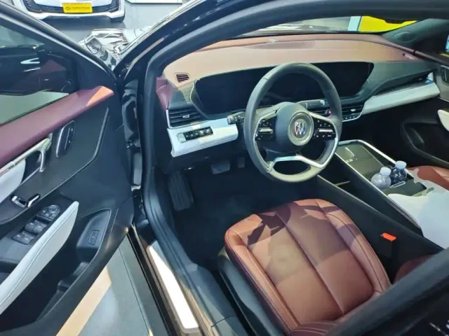 Buick LaCrosse — Фото автомобиля 15