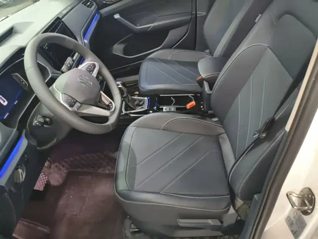 Volkswagen Tharu — Фото автомобиля 14