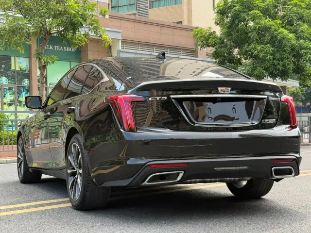 Cadillac CT5 — Фото автомобиля 23