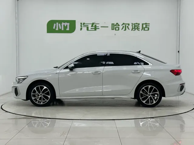 Audi A3 — Фото автомобиля 5
