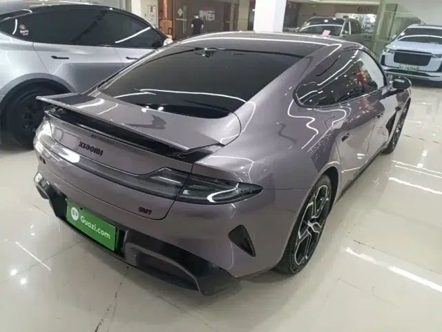 Xiaomi SU7 — Фото автомобиля 5