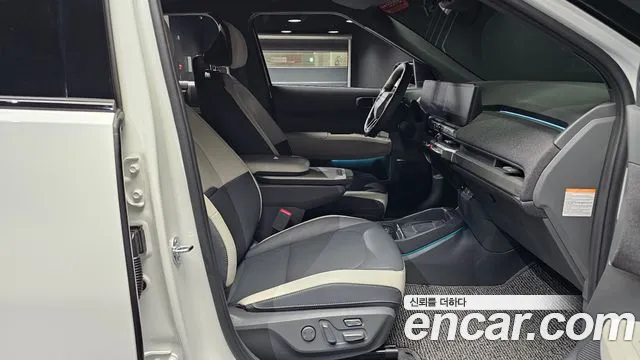 Kia EV3 — Фото автомобиля 9