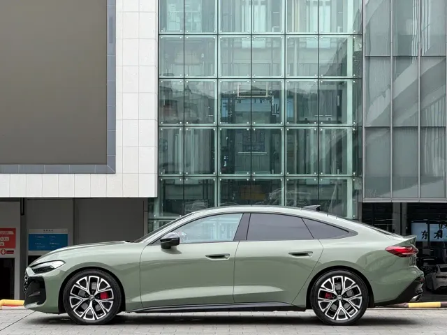 Audi A5L Sportback — Фото автомобиля 5