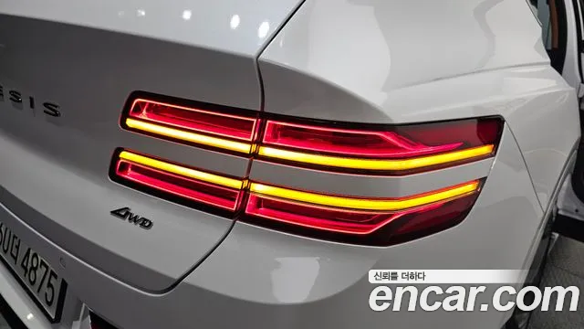Genesis GV80 — Фото автомобиля 8