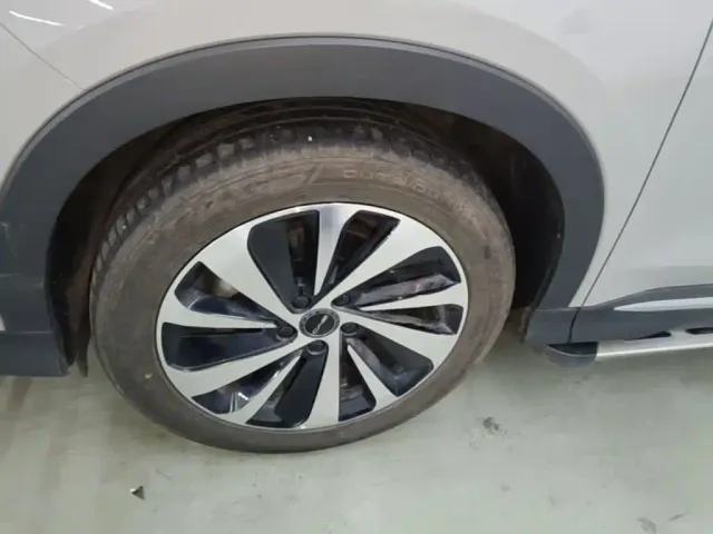 BYD Song PLUS — Фото автомобиля 22