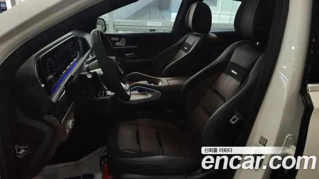 Mercedes-Benz GLE-Class — Фото автомобиля 12