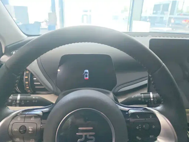 BYD Yuan PLUS — Фото автомобиля 4