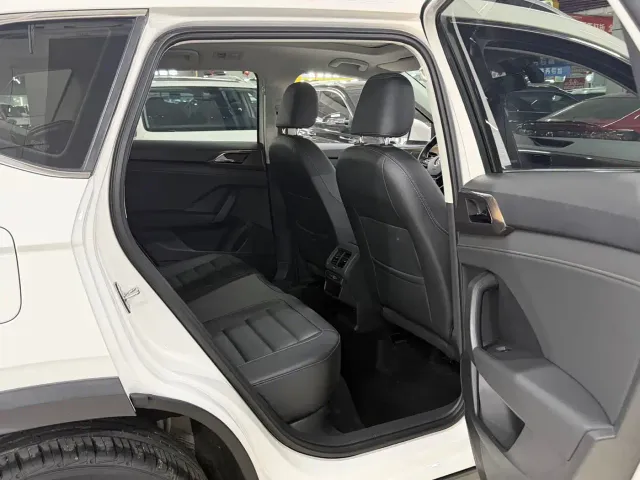 Volkswagen Tharu — Фото автомобиля 14