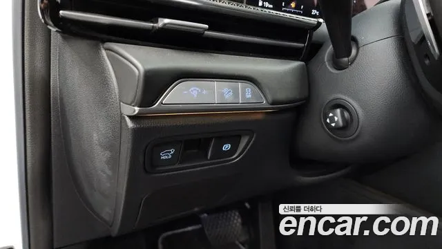 Genesis GV80 — Фото автомобиля 15