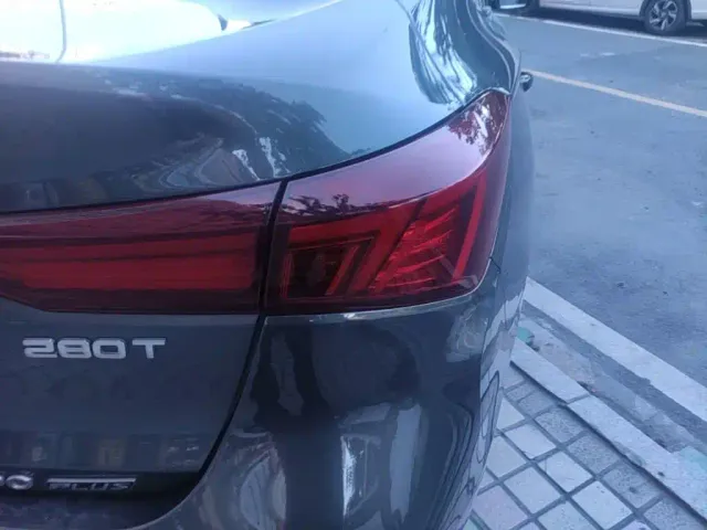 Changan Eado — Фото автомобиля 23