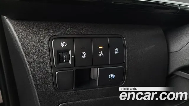 Hyundai Staria Staria Lounge 9 мест — Фото автомобиля 24