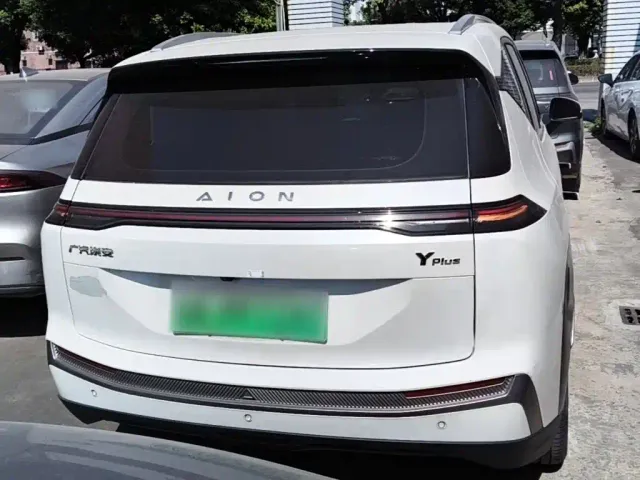 GAC Aion Y — Фото автомобиля 5