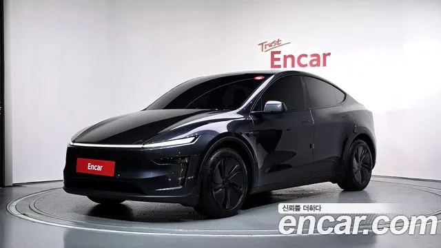 Фотография автомобиля — Tesla Model Y