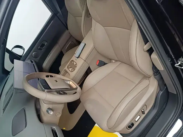Li Auto i6 — Фото автомобиля 14