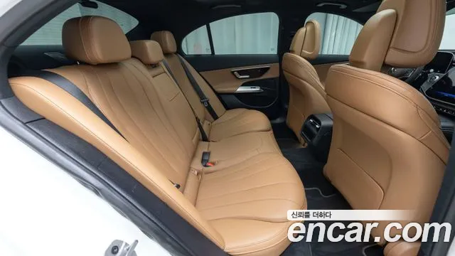 Mercedes-Benz E-Class W214 — Фото автомобиля 10